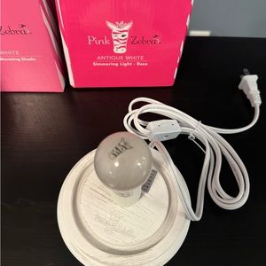 Pink Zebra Antique White - Simmering Light Base